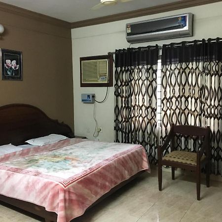 נדומבסרי Hotel Royal Wings מראה חיצוני תמונה